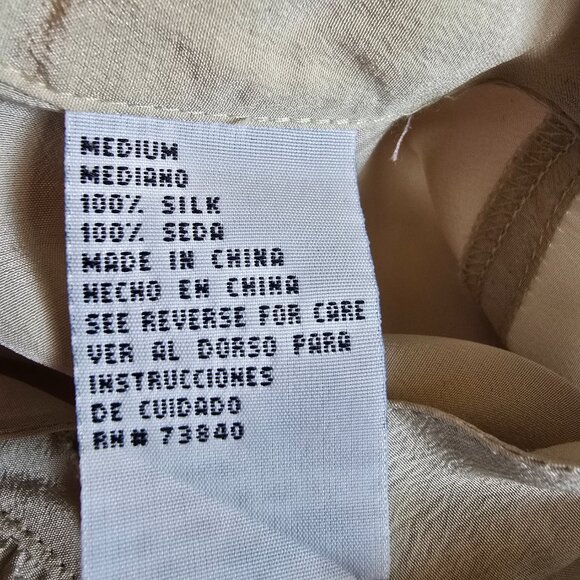 Jacqueline Ferrar - Vintage 100% Silk Mandarin Collar Blouse in a Cream White - Picture 8 of 11